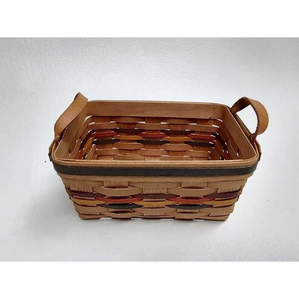 Vintage MBH Miniature Collectable Basket Woven 1998 Rectangle 4" x 3" x 2"
